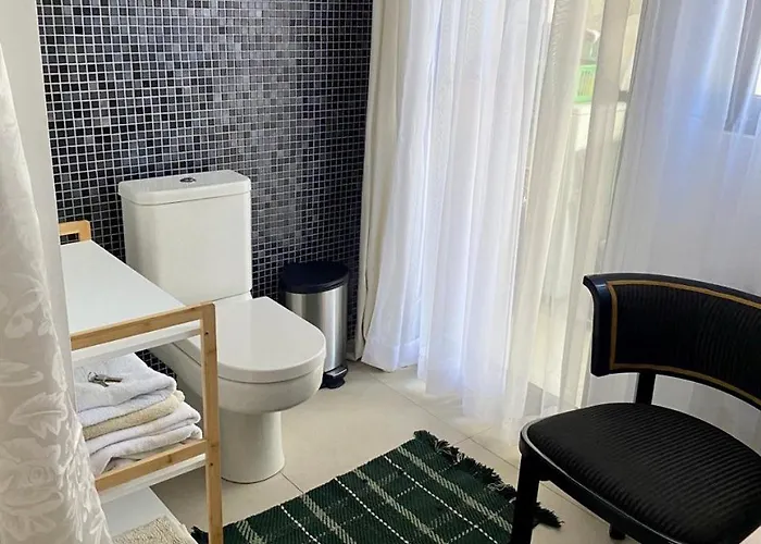 La Chona Apartment *